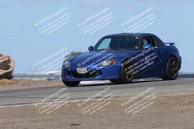 media/Oct-04-2025-OnGrid (Sat) [[44bd565ffa]]/Blue Group/Grapevine/